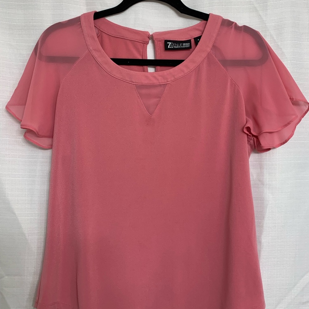 New York And Company, size Medium pink shirt